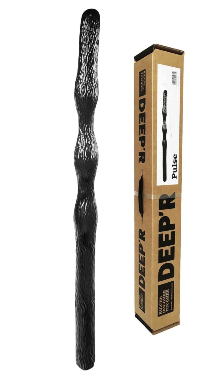 DEEP’R Pulse, čierne dlhé análne dildo 70 x 5,6 cm