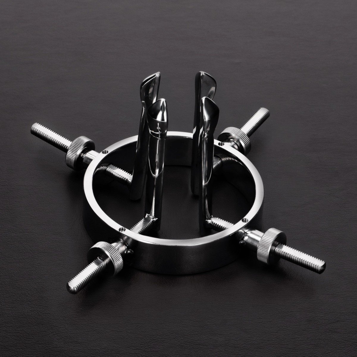 Slave4master The Hole Ring Speculum, oceľové speculum so 4 ramenami