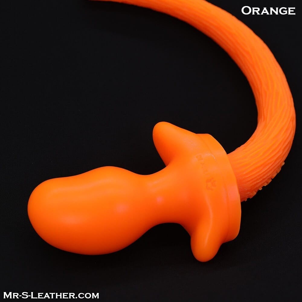 Mr. S Leather Puppy Tail from Oxballs Orange, silikonový anální kolík – psí ocas 9,8 x 3,2–5,4 cm