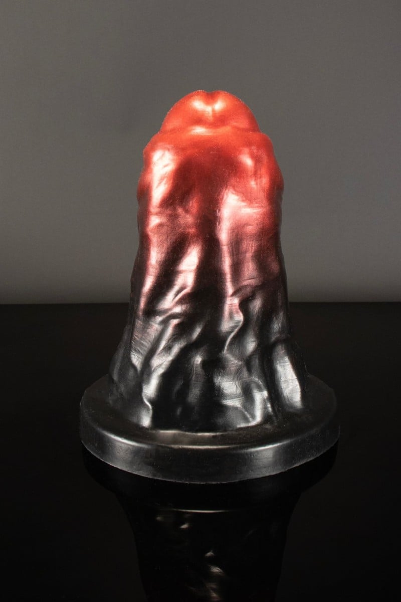 Twisted Beast Valac Demon Blood (Ombre) XL, prémiové silikonové dildo s Vac-U-Lock přísavkou 25,2 x 9,7–15,1 cm