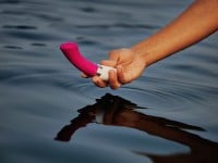 LELO Gigi 2 Silicone Vibe Pink