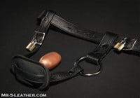 Postroj Mr. S  Leather Deluxe Locking Butt Plug Harness
