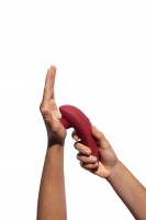 Stimulátor klitorisu Womanizer Premium 2 ružový