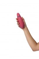 Womanizer Premium 2 Clit Stimulator Raspberry