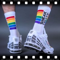 Sneakfreaxx Pride Socks