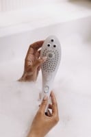 Womanizer Wave Stimulating Shower Head White