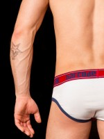 Barcode Berlin Brief Brixton White-Red-Navy