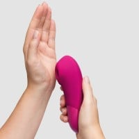Stimulátor klitorisu Womanizer Enhance Lilac