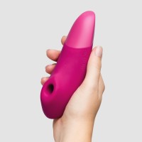Stimulátor klitorisu Womanizer Enhance Lilac