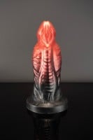 Twisted Beast Xaphan Dildo Demon Blood (Ombre) Small
