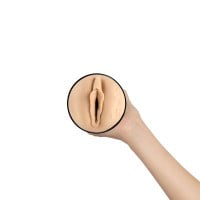 Kiiroo Feel Skyler Lo Masturbator