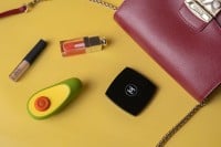 Přikládací stimulátor Lola Games Take It Easy Avo Tap