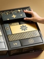 Adventný kalendár Womanizer Indulge in Luxury