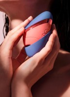 Womanizer Next Liberty Clit Stimulator Blue/Red