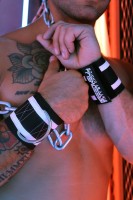 Pouta Breedwell Breedcore Ruff Cuffs bílá