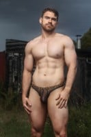 Sukrew Sheer Low-Rise Thong Shadow Black