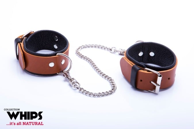 Whips Leather Handcuffs for Him Cognac