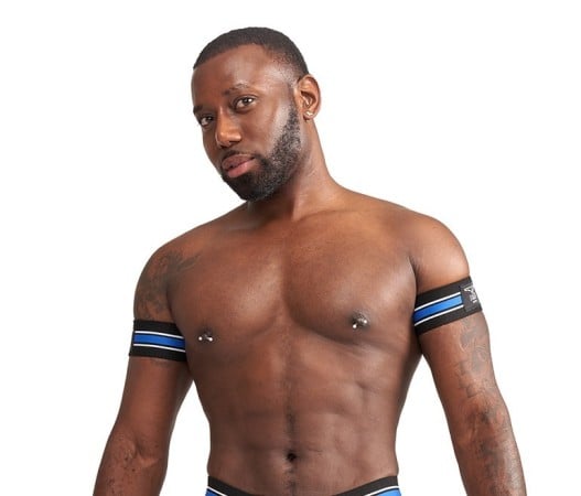 Pásky na bicepsy Mister B Urban Club Striped modré